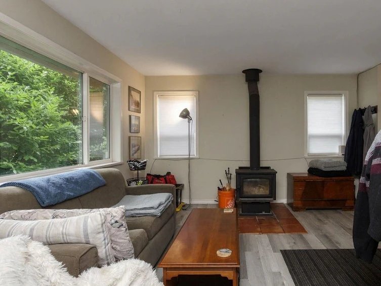 2442 Grant Road, Roberts Creek, BC, V0N 2W5 - 36