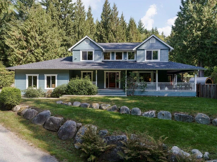 2442 Grant Road, Roberts Creek, BC, V0N 2W5 - 3