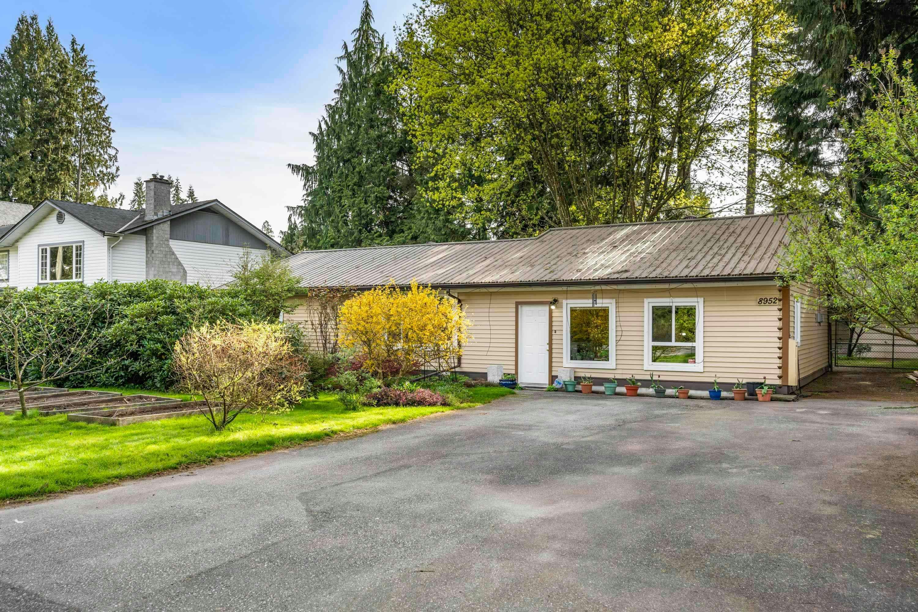 8952 Wright Street, Langley, BC, V1M 3T2