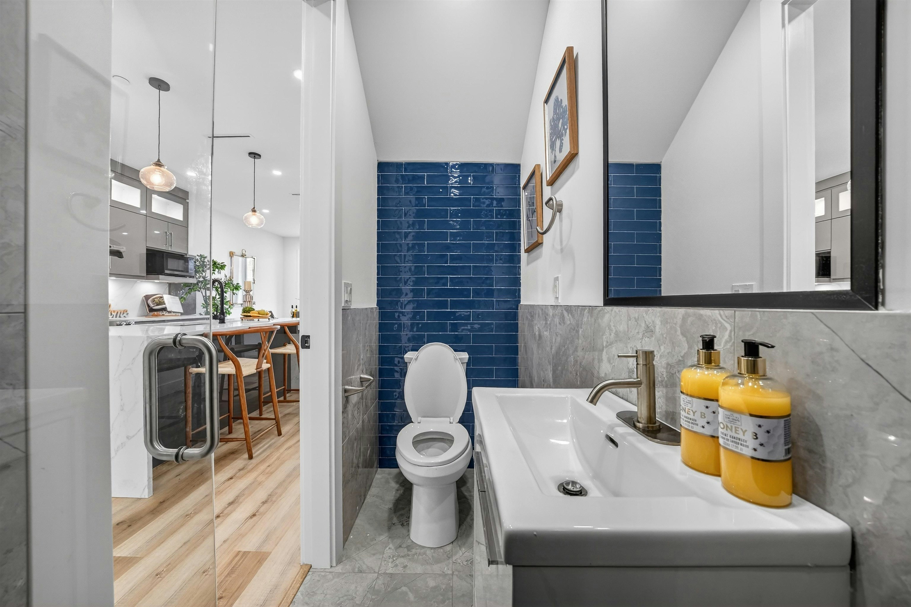 516 W 60th Avenue, Vancouver, BC, V6P 1Z7 - 11