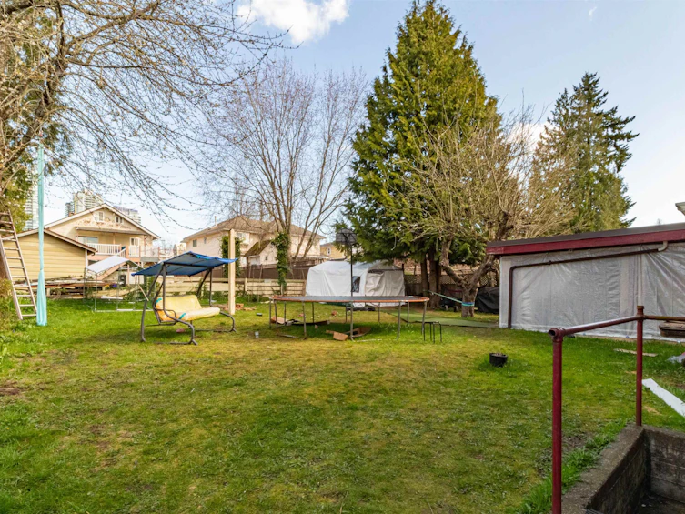 4939 Sidley Street, Burnaby, BC, V5J 1T6 - 4