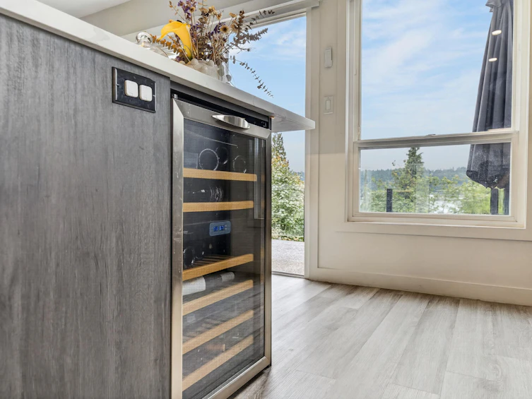 724 Ioco Road, Port Moody, BC, V3H 2W8 - 16