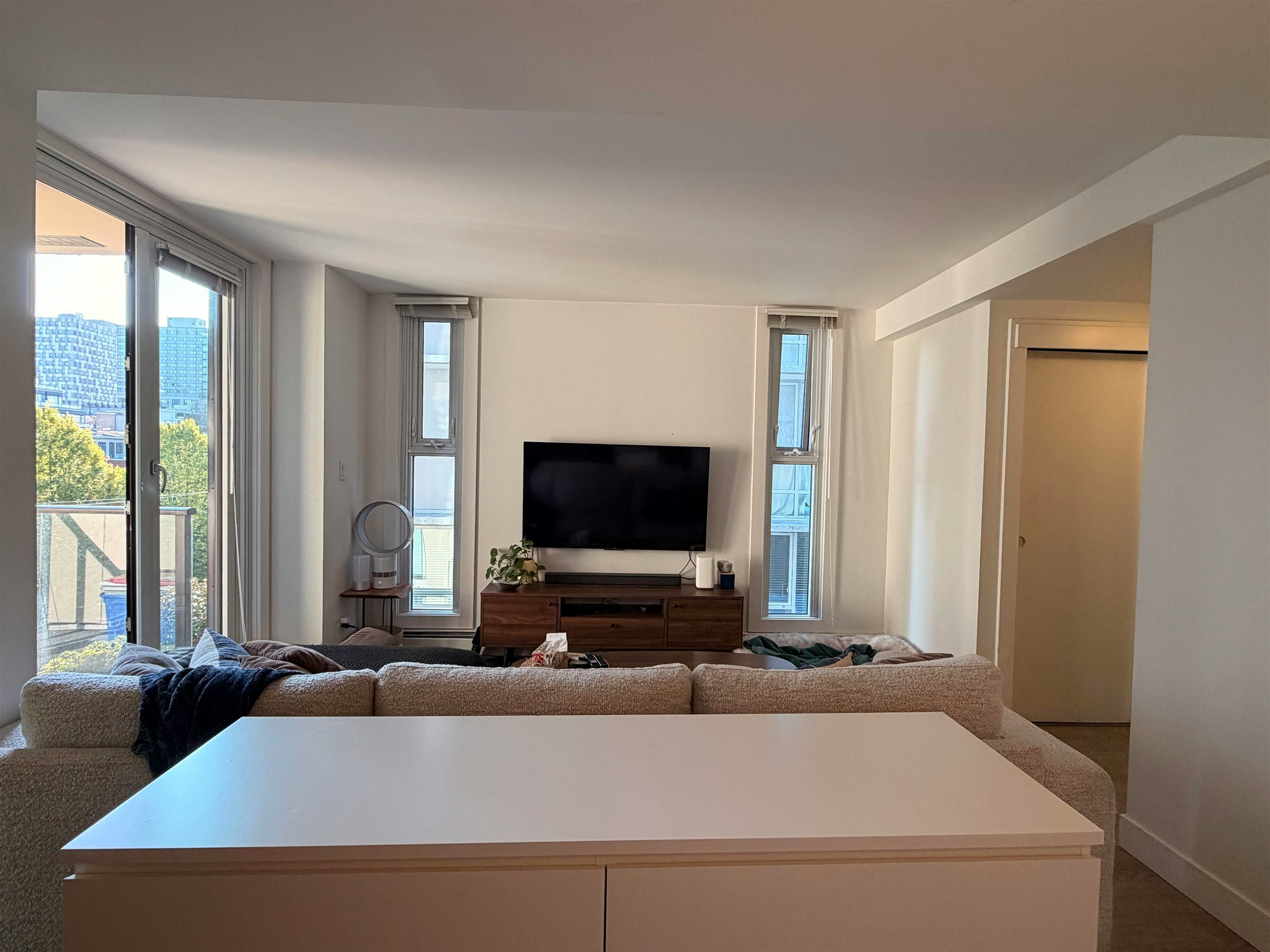 603-555 W 7th Avenue - 2