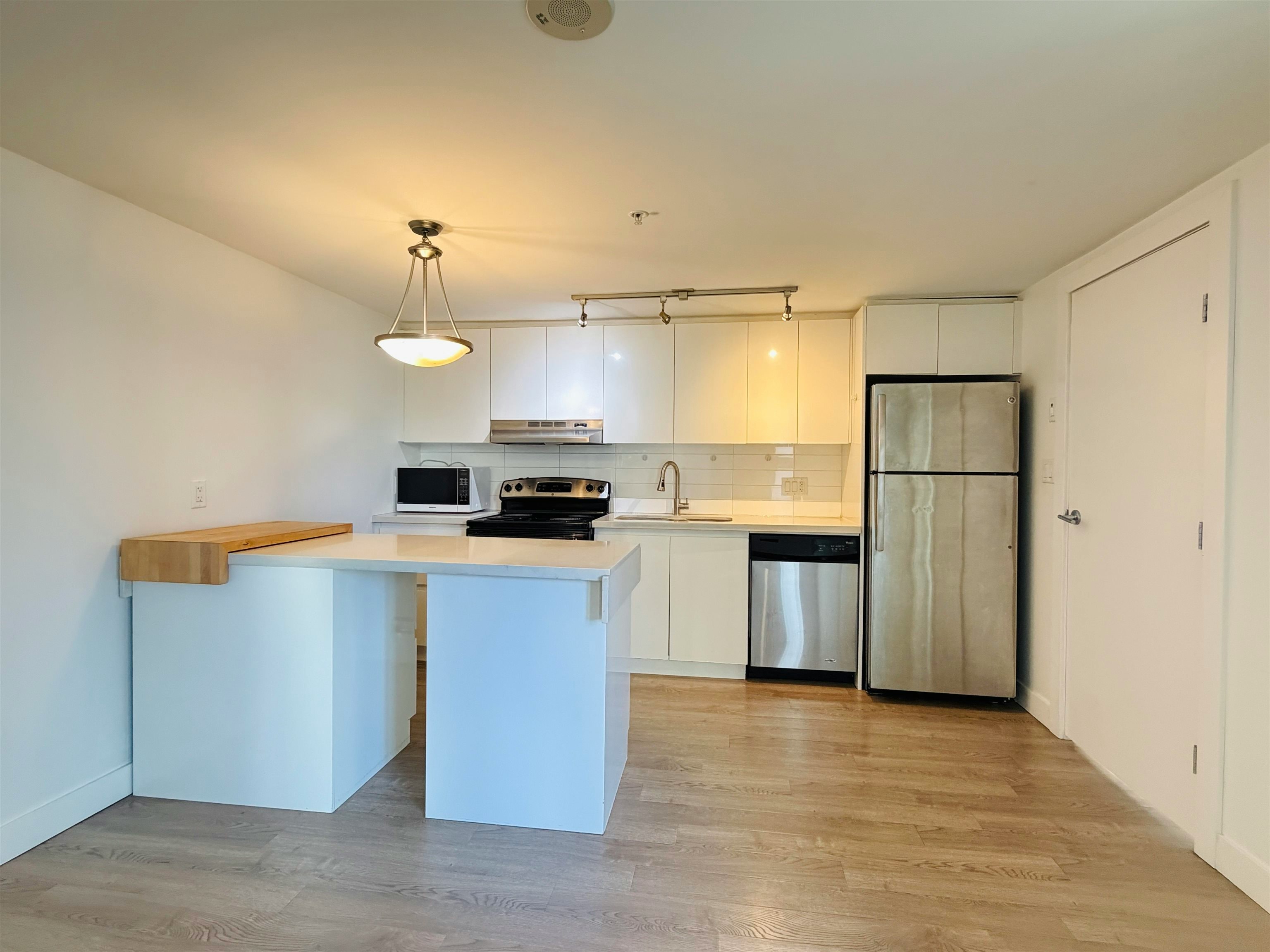 603-555 W 7th Avenue, Vancouver, BC, V5Z 1B4 - 3