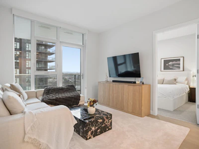 1203-4168 Lougheed Highway - 3