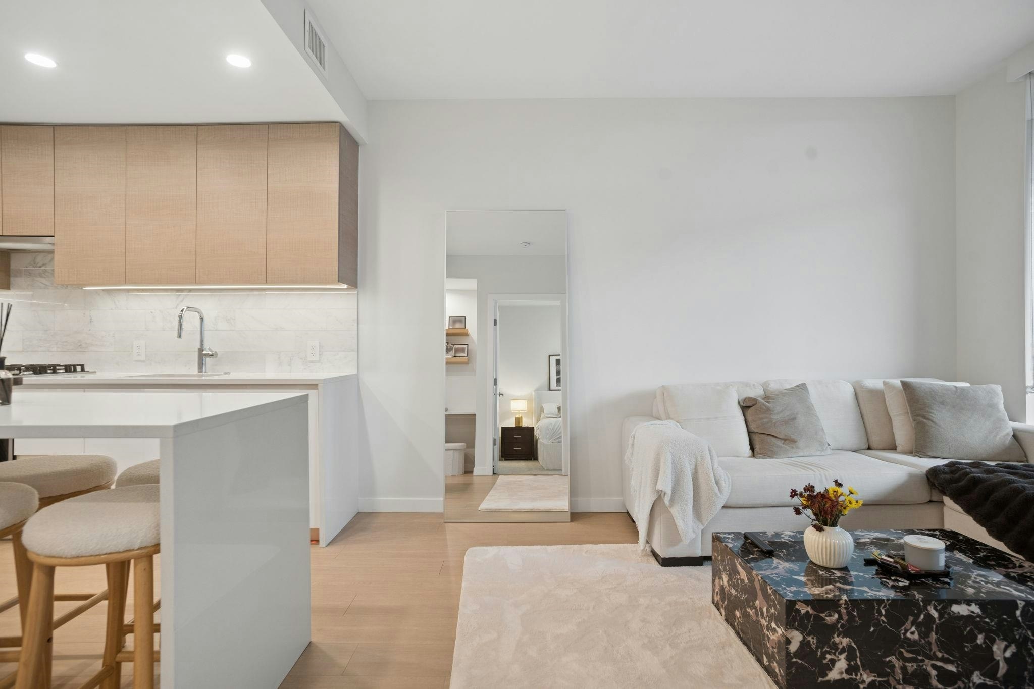 1203-4168 Lougheed Highway - 5