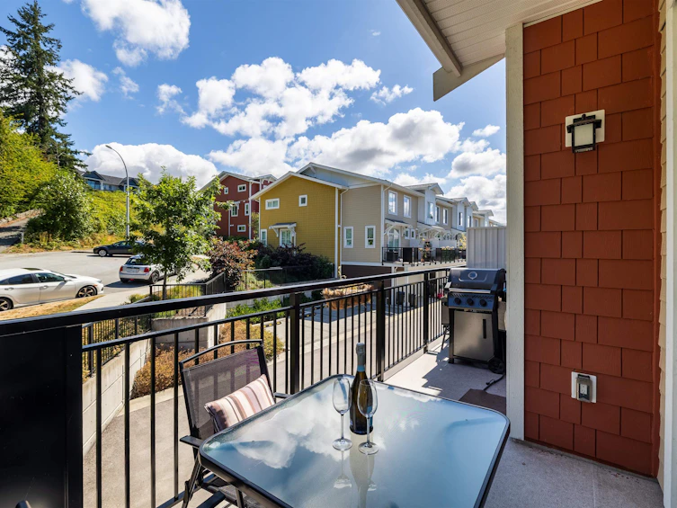 28-16561 17a Avenue, Surrey, BC, V3Z 1J3 - 17