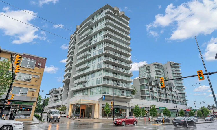 1510-2220 Kingsway