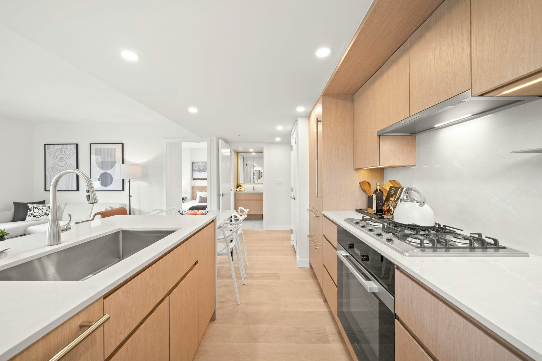 106-5212 Cambie Street, Vancouver, BC, V5Z 2Z7 - 8