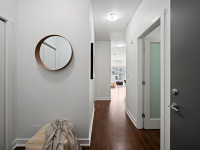 416-20460 Douglas Crescent - 3
