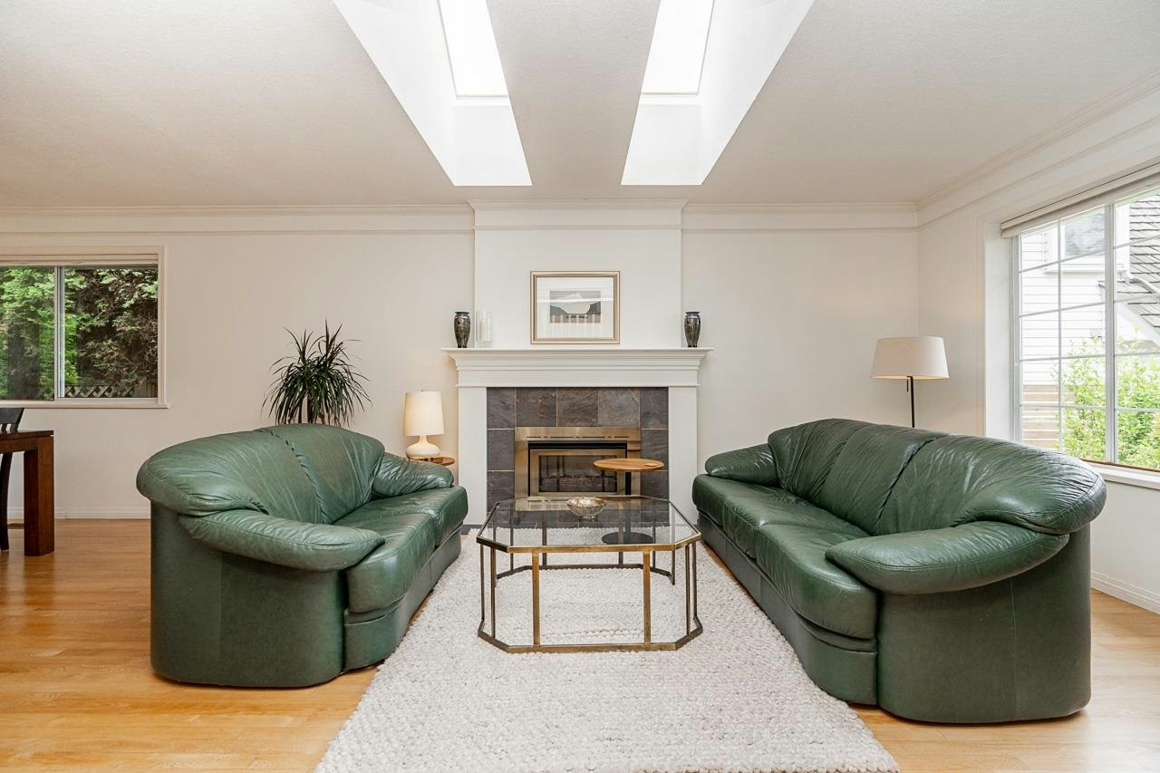 954 160b Street, Surrey, BC, V4A 9A7 - 6