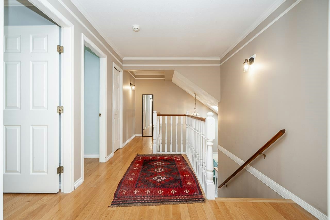 954 160b Street, Surrey, BC, V4A 9A7 - 25