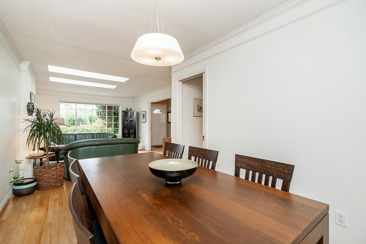 954 160b Street, Surrey, BC, V4A 9A7 - 11