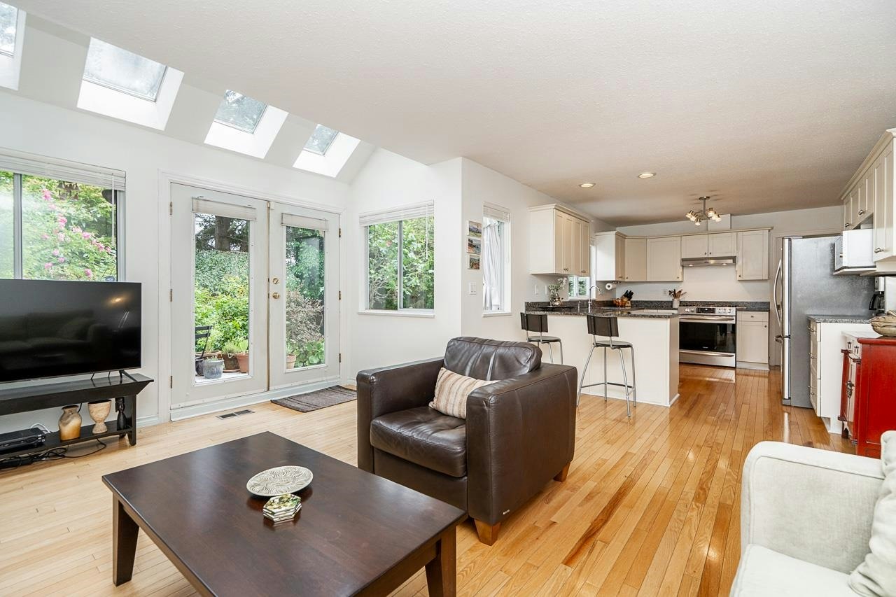 954 160b Street, Surrey, BC, V4A 9A7 - 19