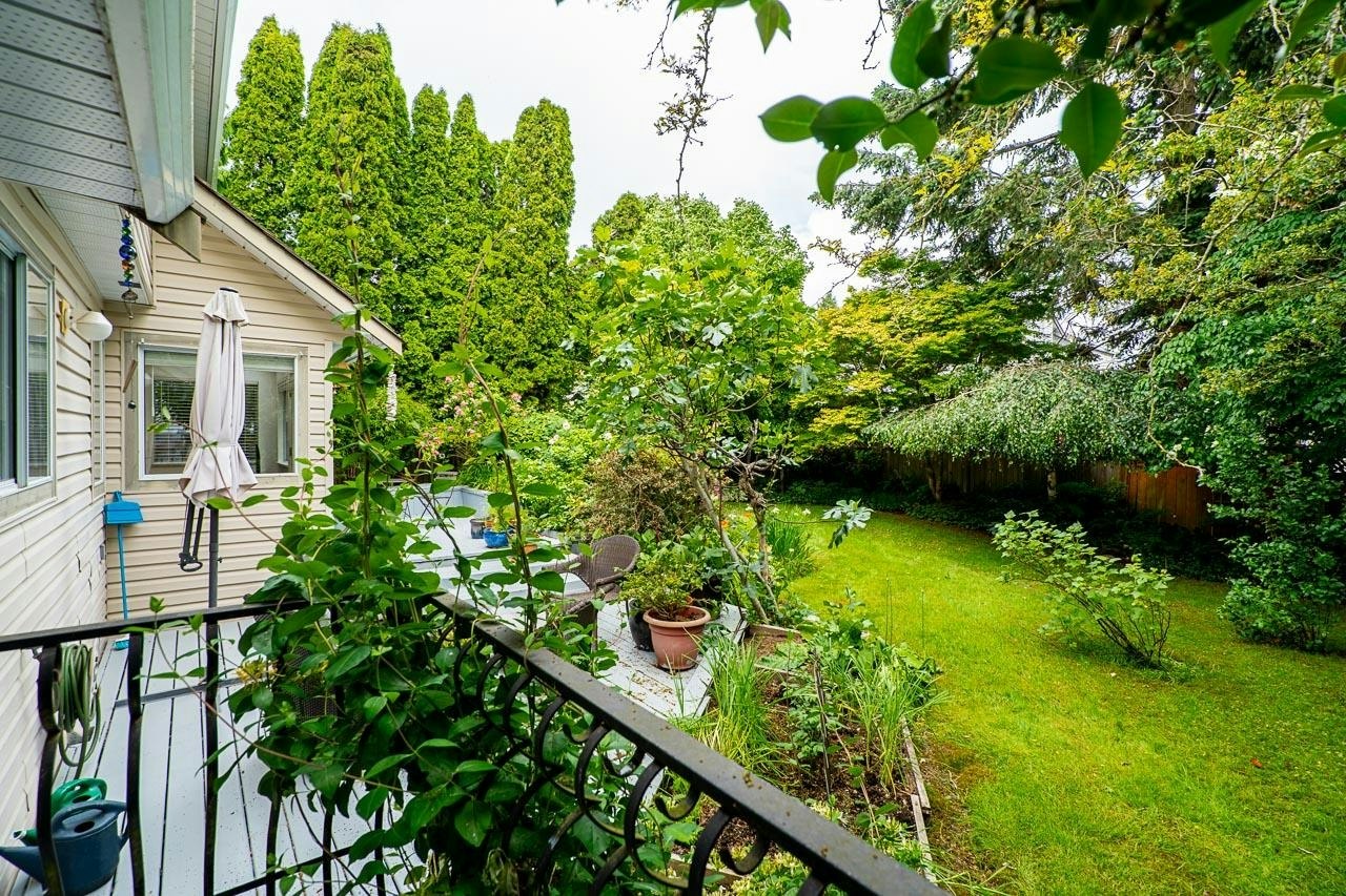 954 160b Street, Surrey, BC, V4A 9A7 - 12