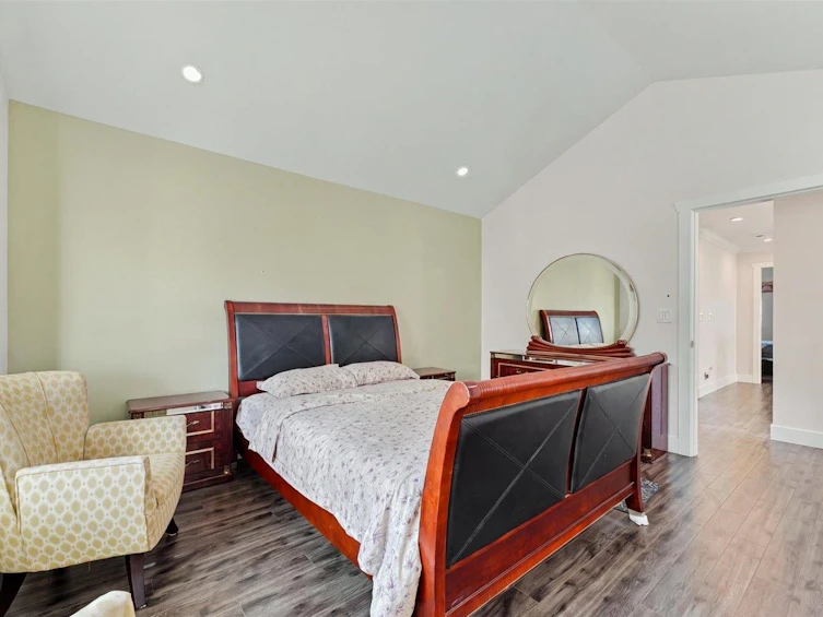 5920 131 Street, Surrey, BC, V3X 0G4 - 16