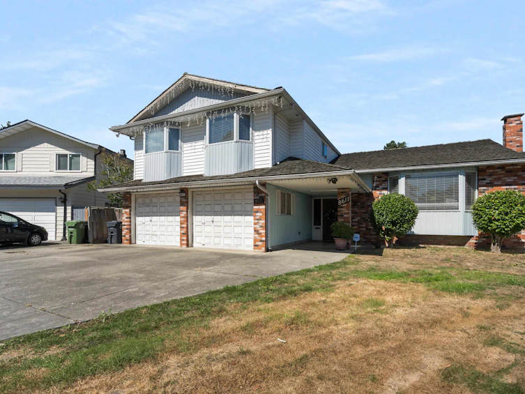 8611 Rideau Drive, Richmond, BC, V7A 4M6