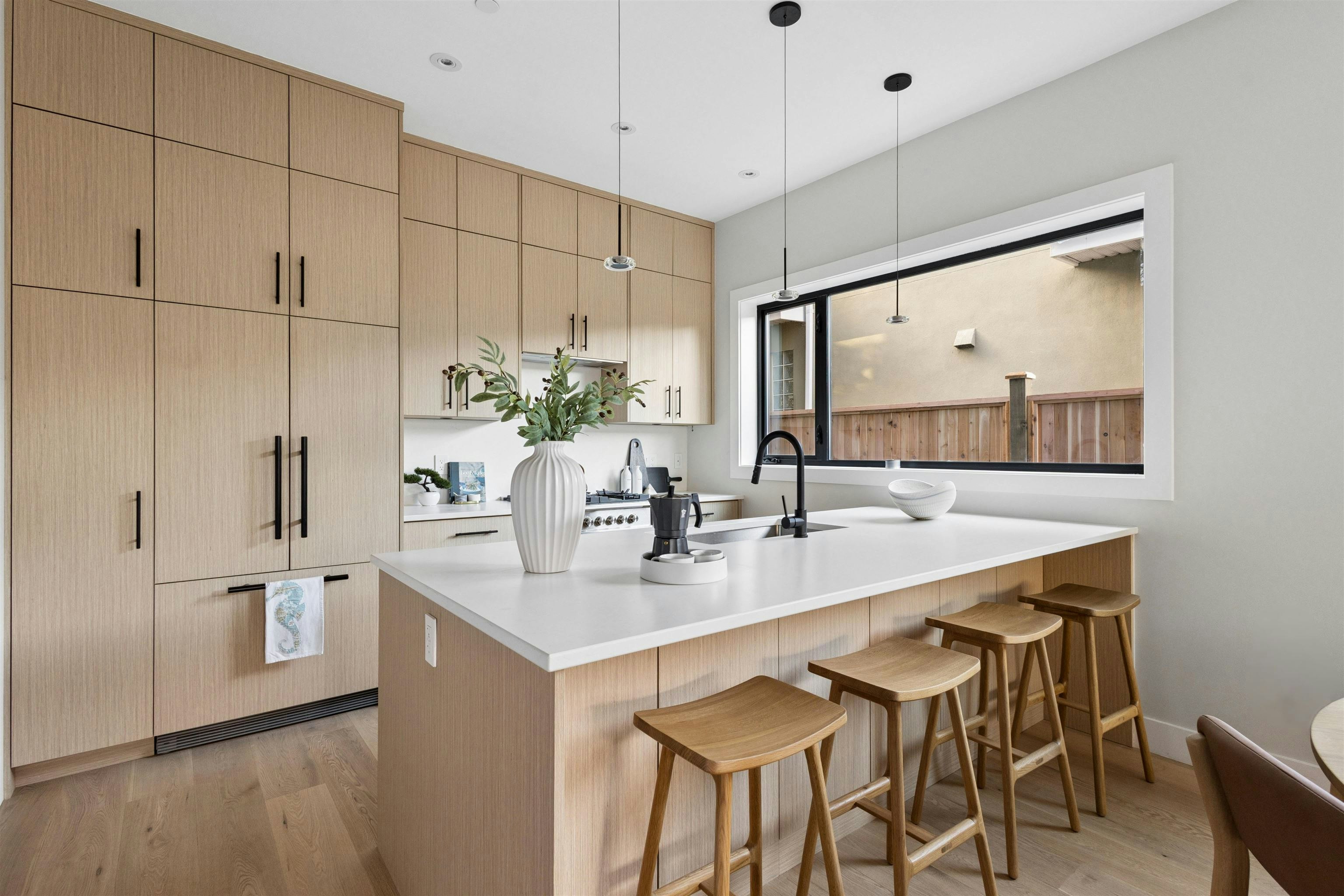 3-2017 E 23rd Avenue, Vancouver, BC, V5N 2T9