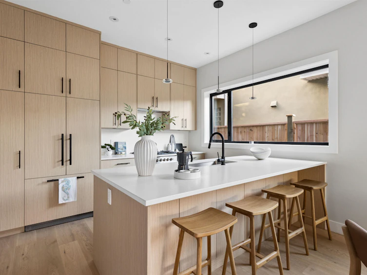 3-2017 E 23rd Avenue, Vancouver, BC, V5N 2T9