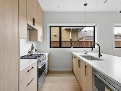 3-2017 E 23rd Avenue - 3