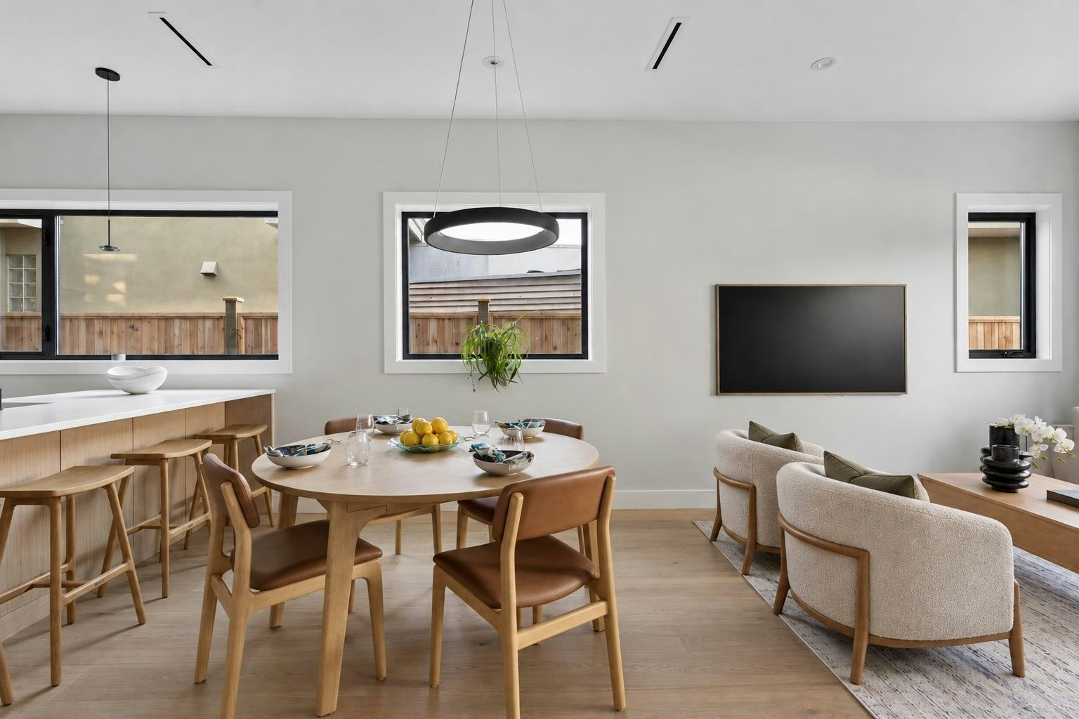 3-2017 E 23rd Avenue - 5