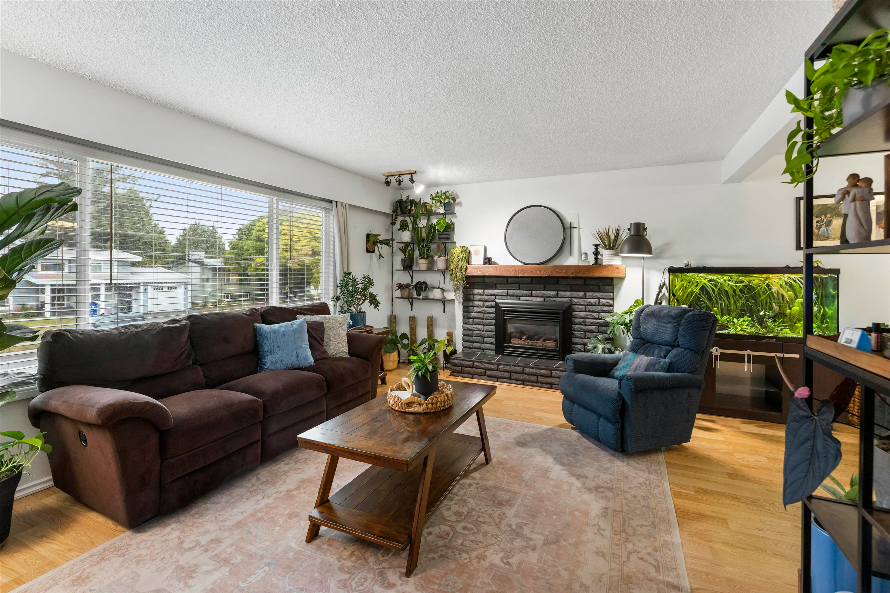 6486 Fern Street - 4