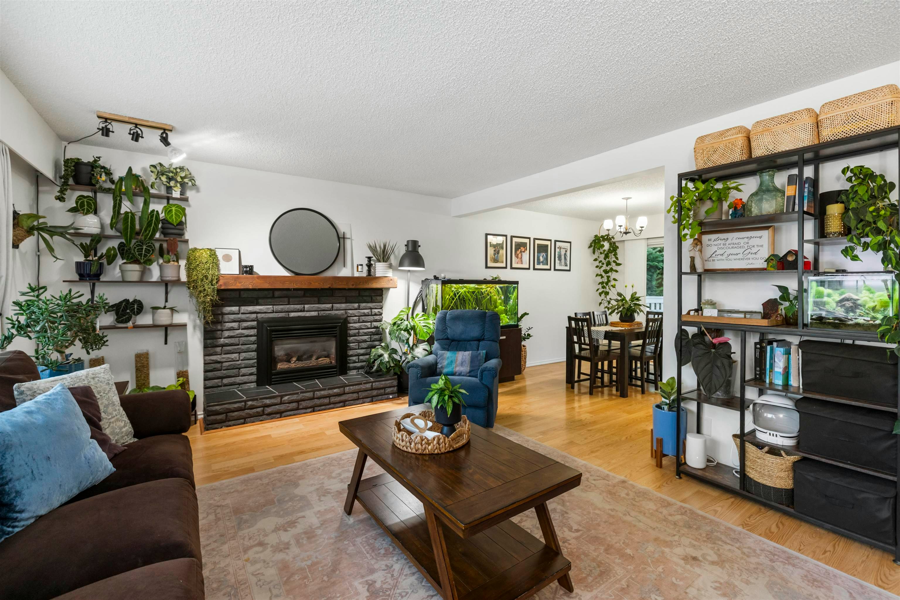 6486 Fern Street, Chilliwack, BC, V2R 1T6 - 6