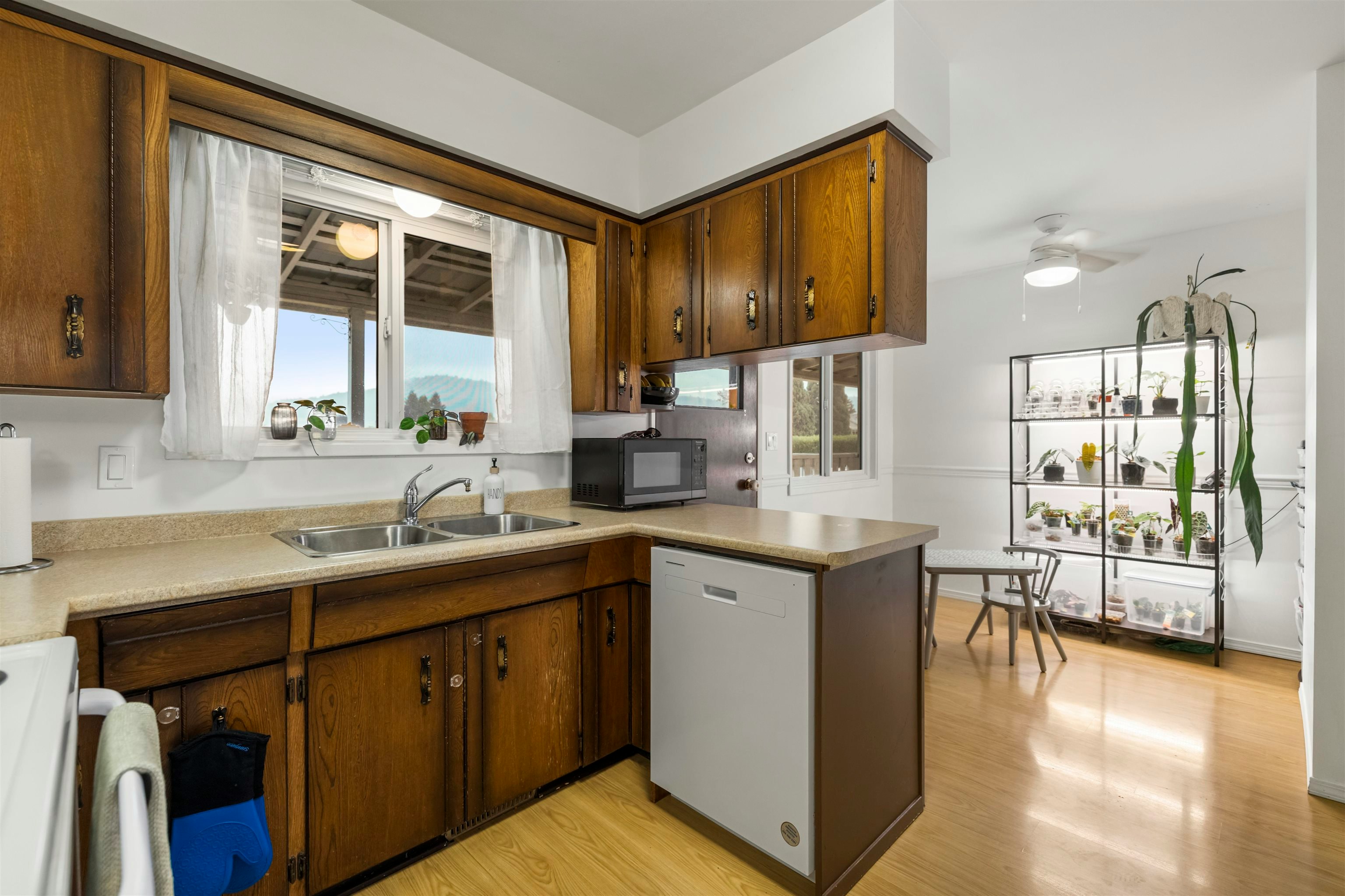 6486 Fern Street, Chilliwack, BC, V2R 1T6 - 9