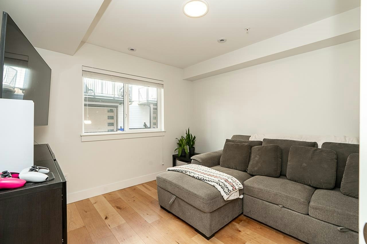 22-19624 56 Avenue, Langley, BC, V3A 3X6 - 22