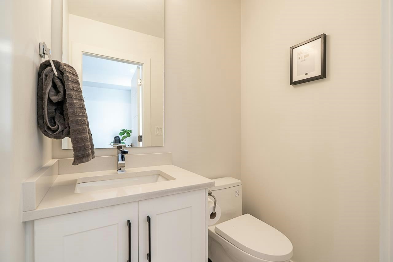 22-19624 56 Avenue, Langley, BC, V3A 3X6 - 11