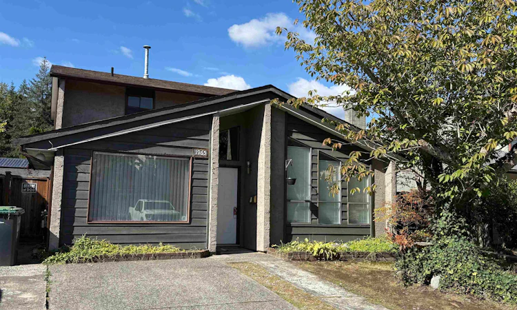 1965 Flynn Crescent