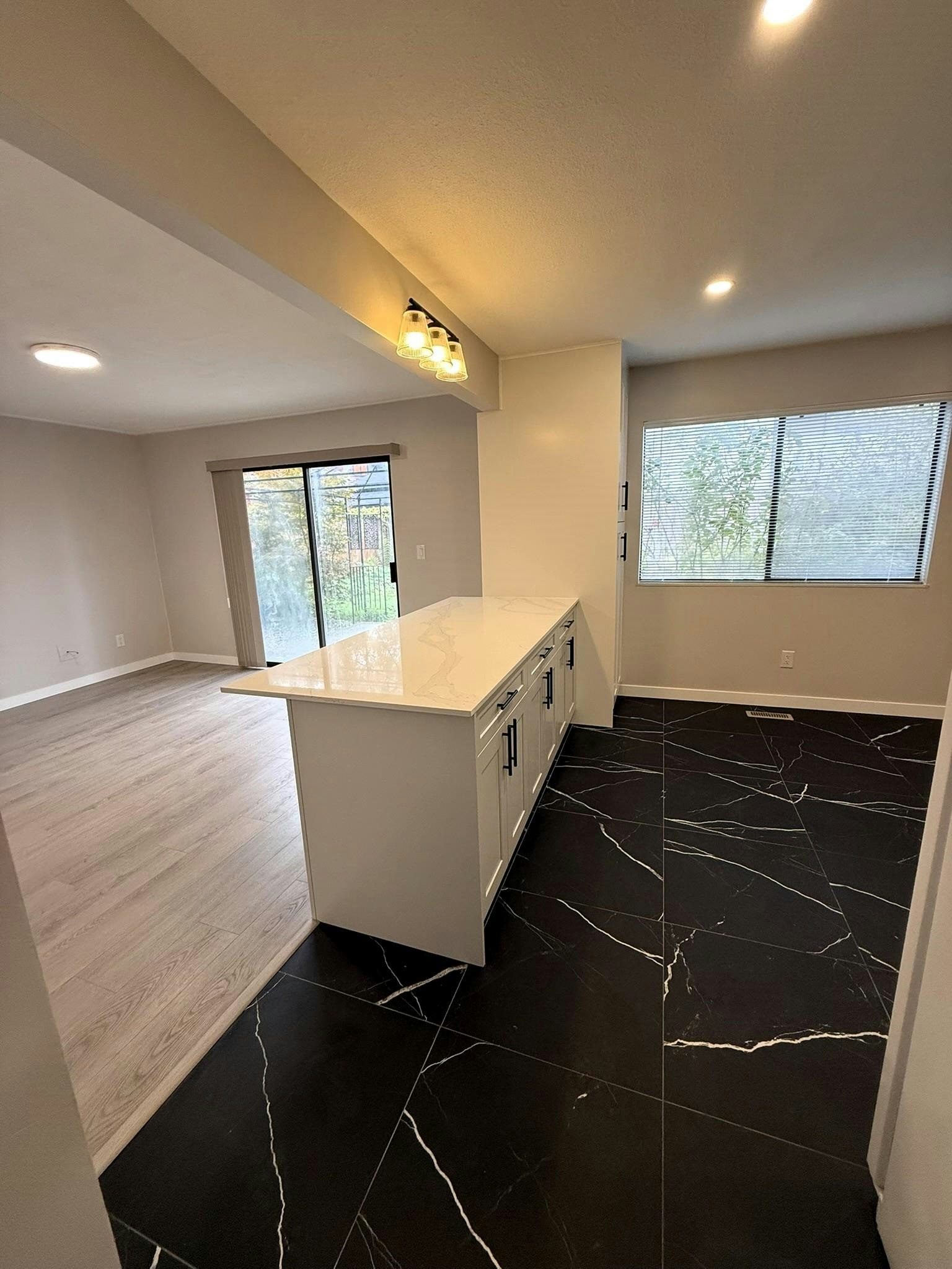 1965 Flynn Crescent, Coquitlam, BC, V3E 1W6 - 13