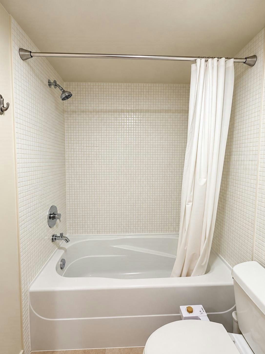 205-2483 Spruce Street, Vancouver, BC, V6H 4J2 - 9