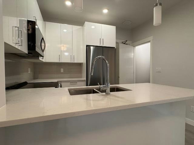 112-33886 Pine, Abbotsford, BC, V2S 2P3 - 8