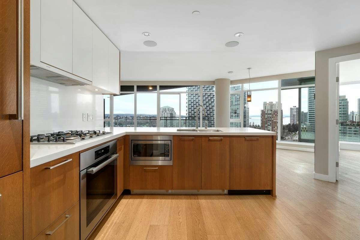 1801-1372 Seymour Street, Vancouver, BC, V6B 3P3 - 3