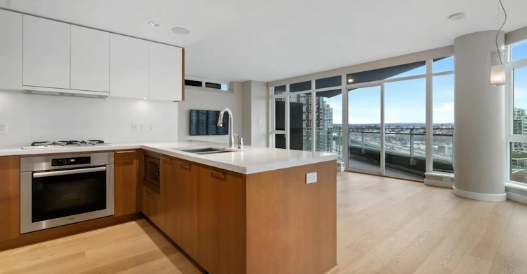 1801-1372 Seymour Street, Vancouver, BC, V6B 3P3