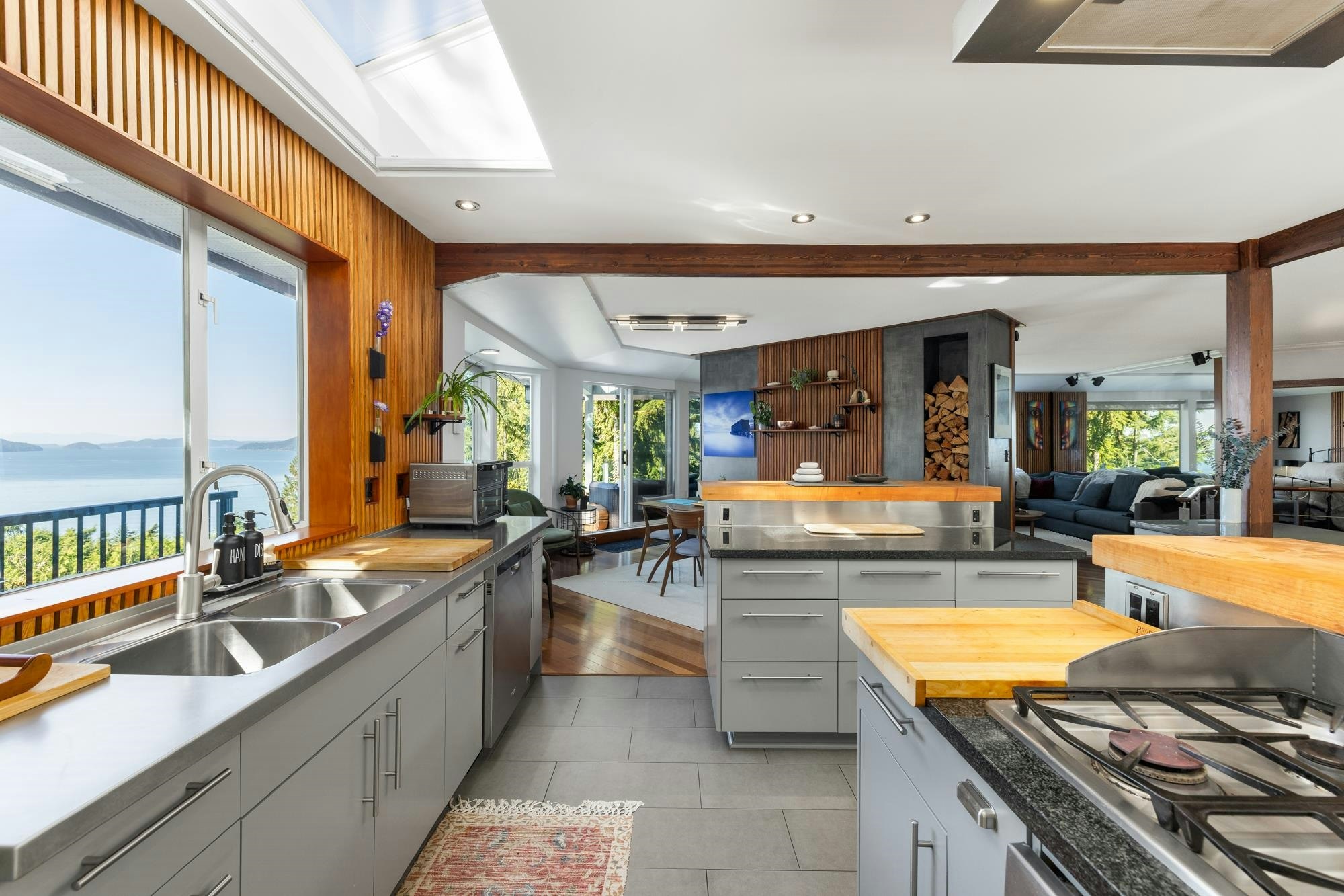350 Bayview Place - 3