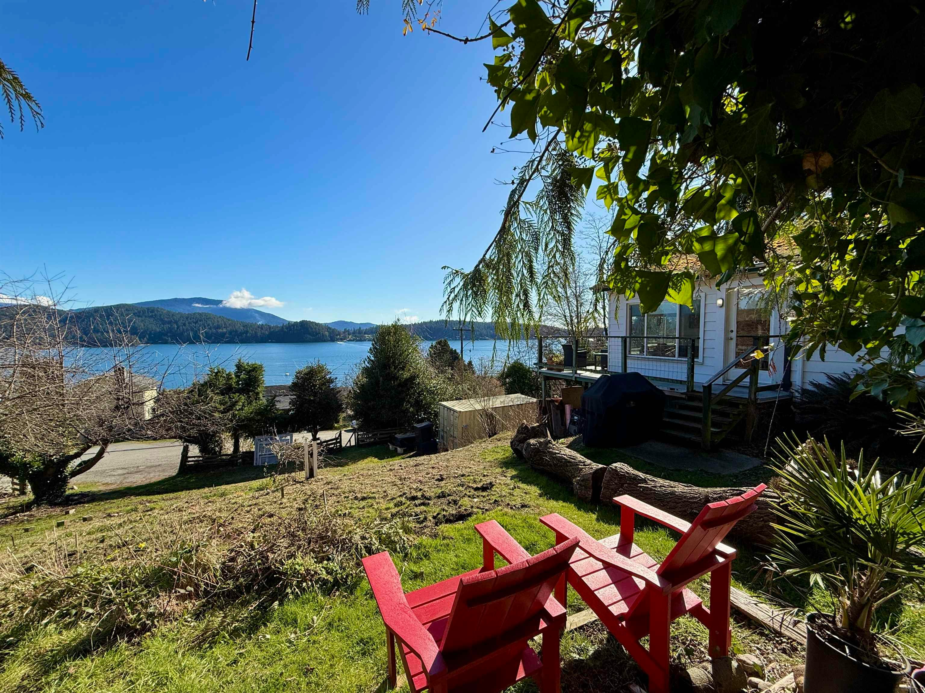 609 Glen Road, Gibsons, BC, V0N 1V9