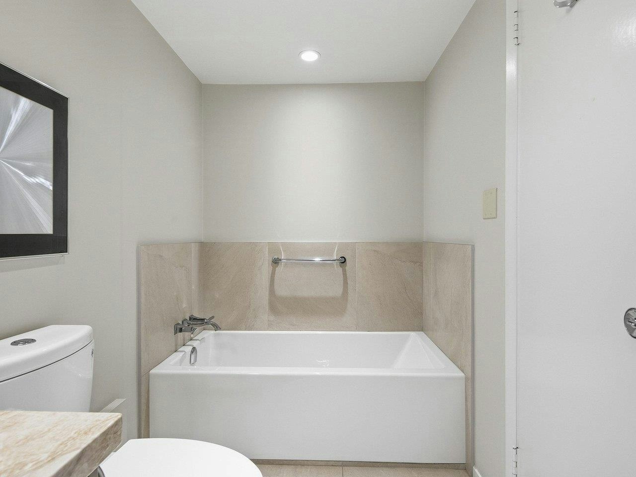 900-1685 W 14th Avenue, Vancouver, BC, V6J 2J3 - 27