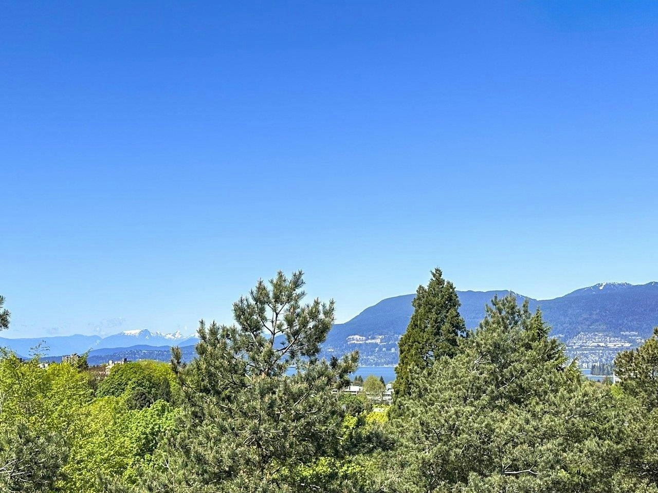 900-1685 W 14th Avenue, Vancouver, BC, V6J 2J3 - 9