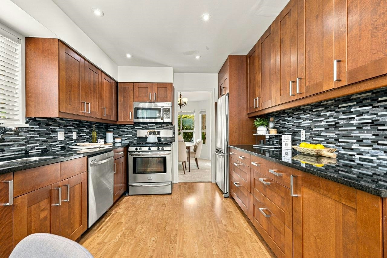 62-650 Roche Point Drive, North Vancouver, BC, V7H 2Z5 - 12