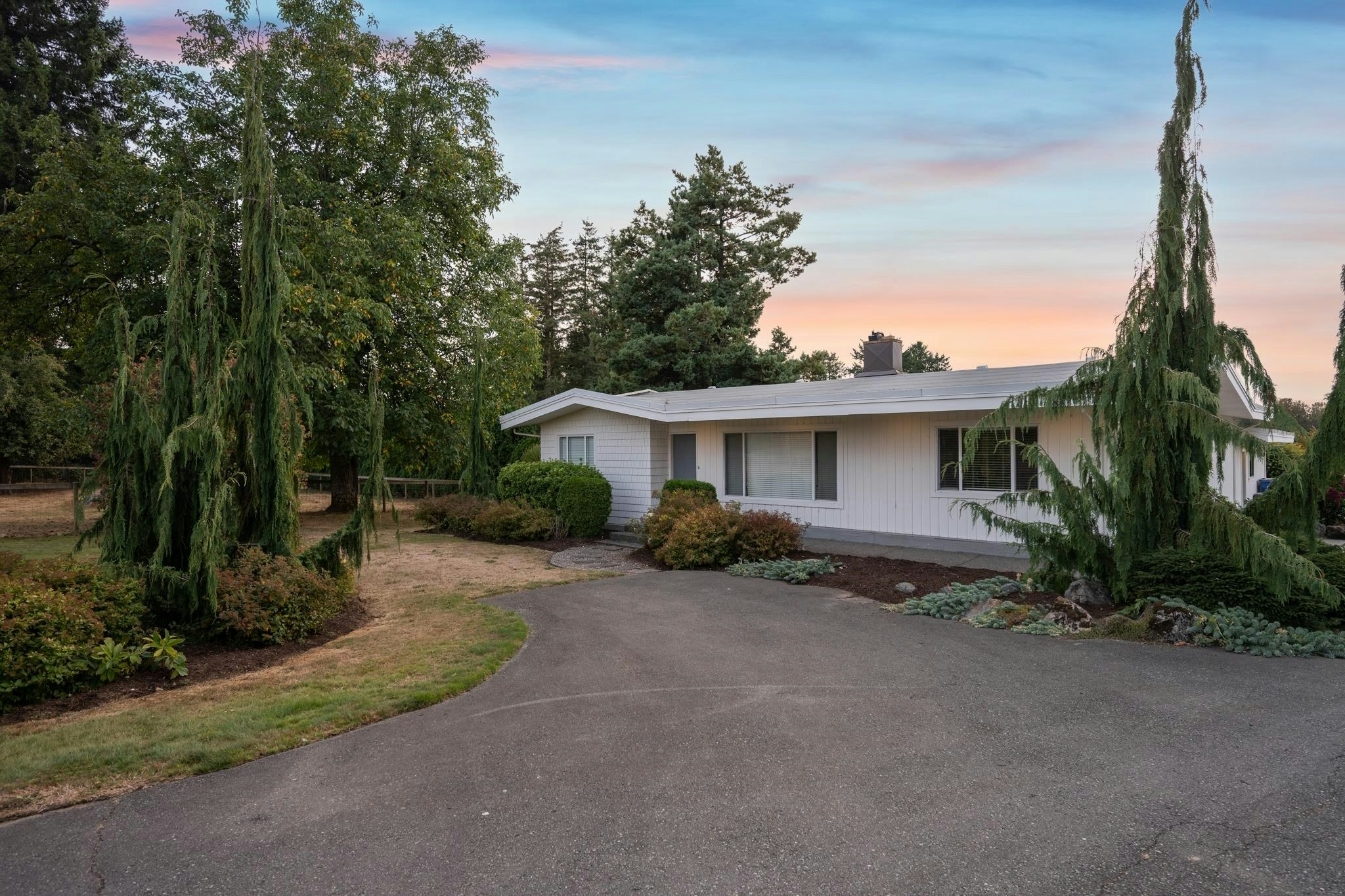 6035 Bradner Road, Abbotsford, BC, V4X 2C7 - 10