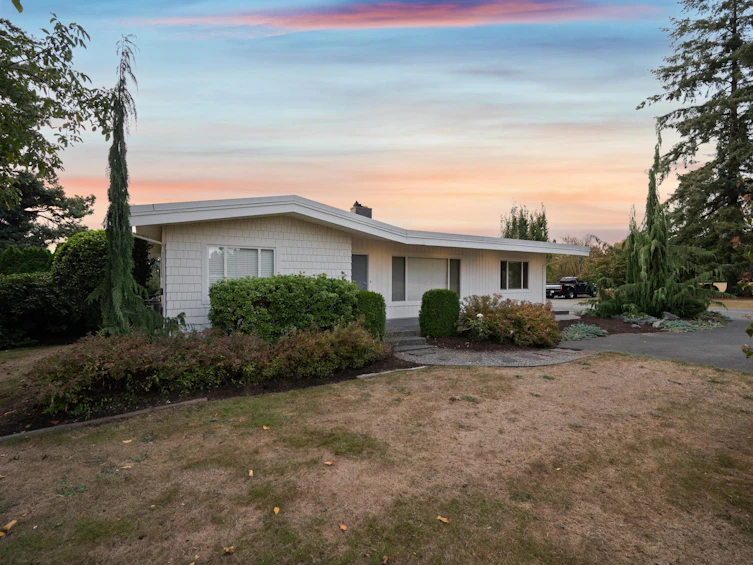 6035 Bradner Road, Abbotsford, BC, V4X 2C7 - 11