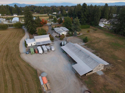 6035 Bradner Road - 4