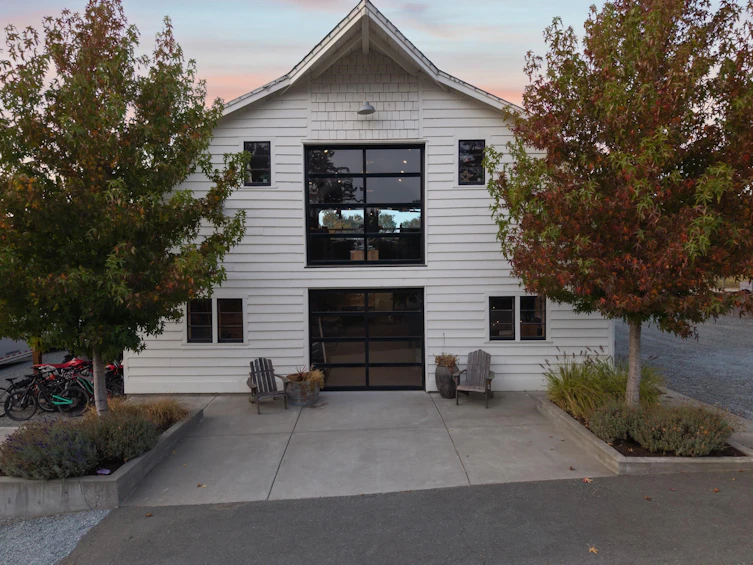 6035 Bradner Road, Abbotsford, BC, V4X 2C7 - 8