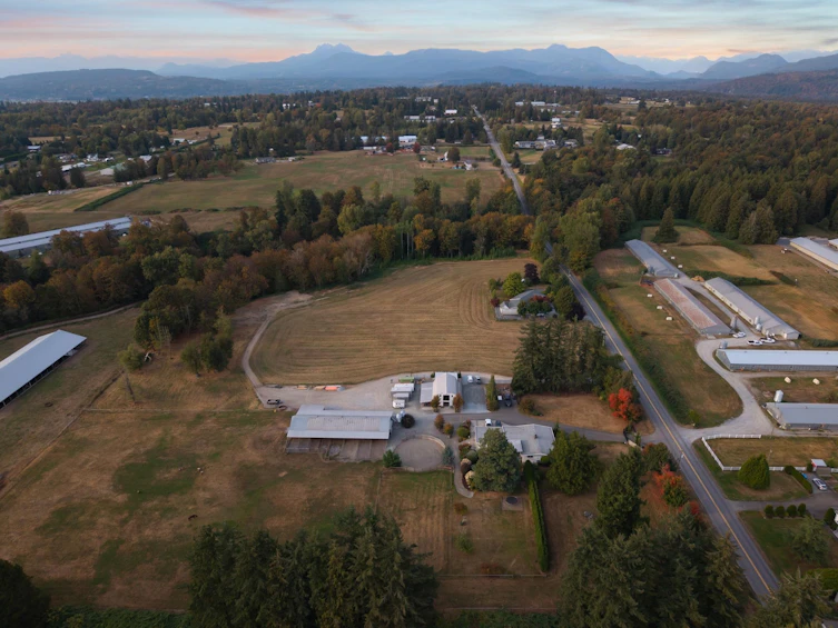 6035 Bradner Road, Abbotsford, BC, V4X 2C7 - 2