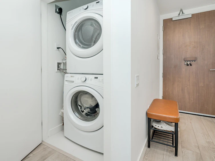 602-6677 Cambie Street, Vancouver, BC, V6P 0E6 - 29