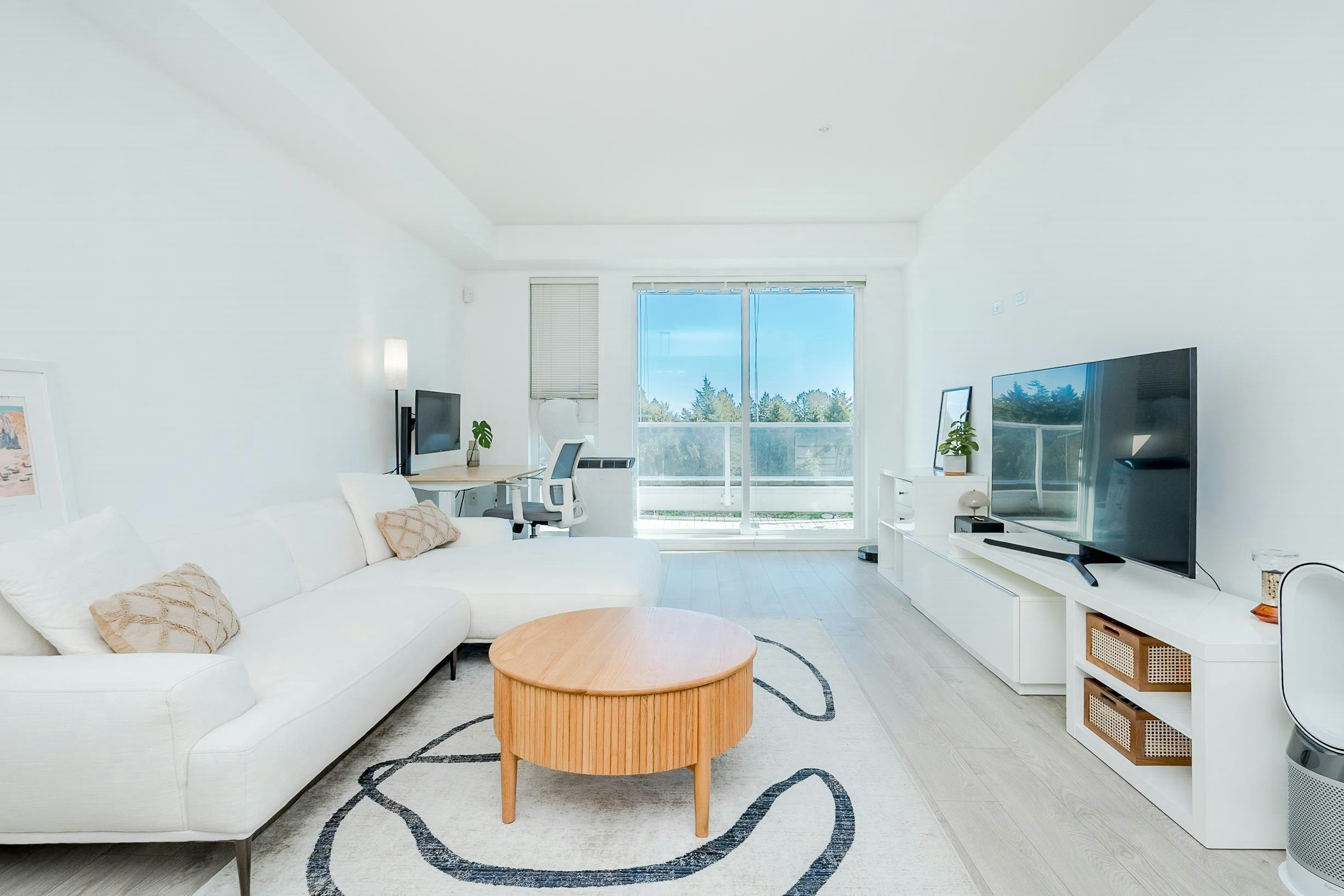 602-6677 Cambie Street, Vancouver, BC, V6P 0E6 - 8