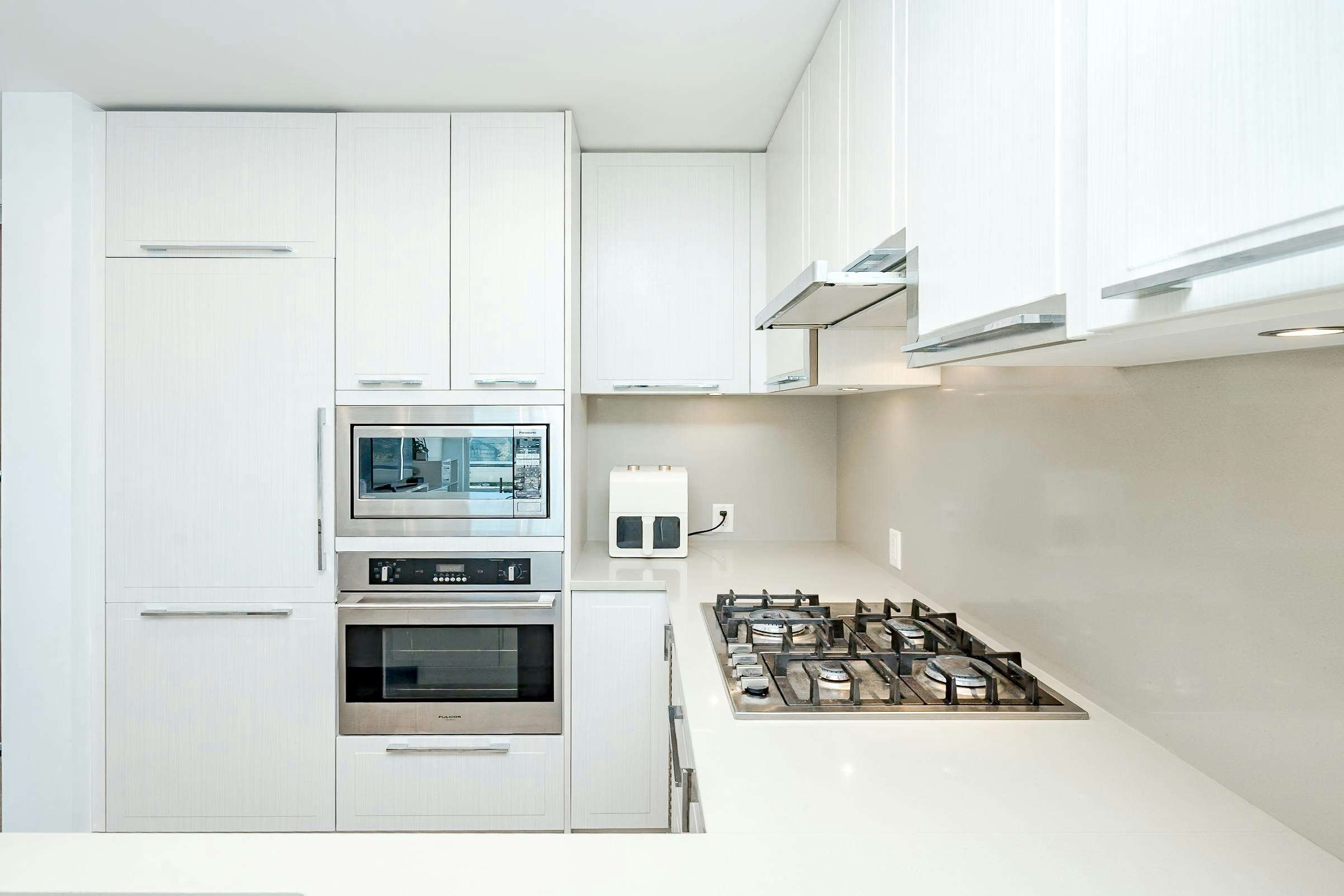 602-6677 Cambie Street, Vancouver, BC, V6P 0E6 - 16