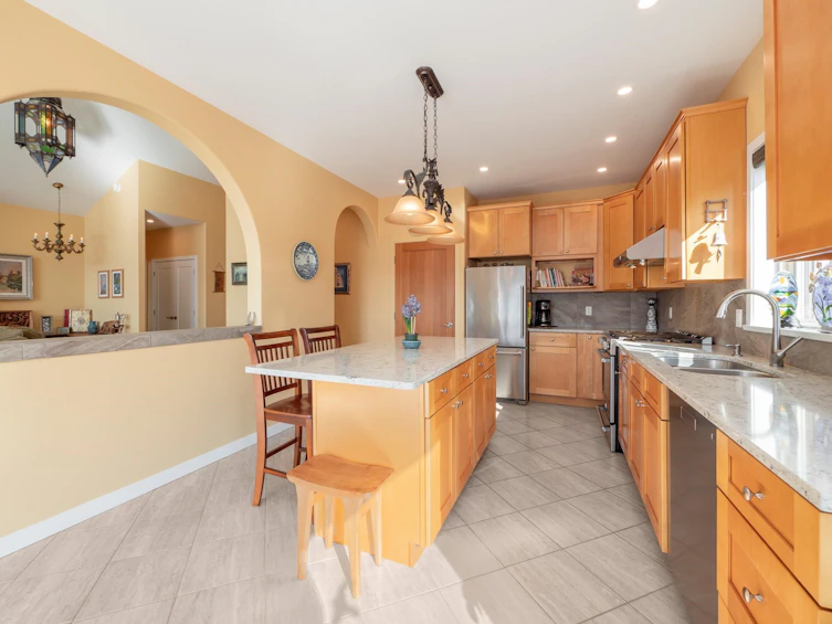 6682 Sunshine Coast Highway, Sechelt, BC, V0N 3A8 - 8